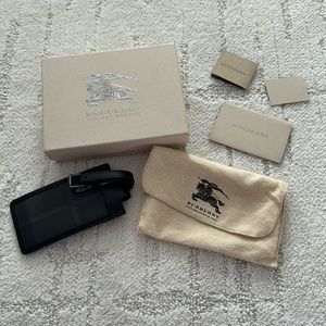 Burberry Luggage Tag